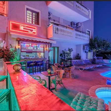 Kings Aparthotel